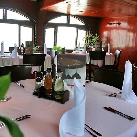 Hotel Sirius - Free Access 4*