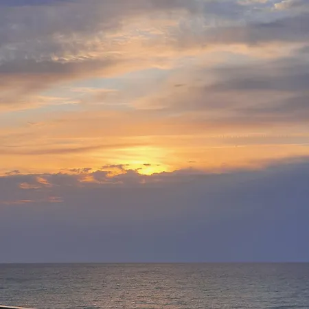 Sirius - Free Access Hotel